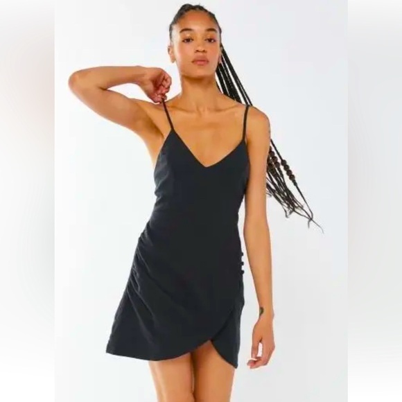 URBAN OUTFITTERS Black Tulip Hem Little Black Dress Spaghetti Straps Adjustable - Picture 1 of 5